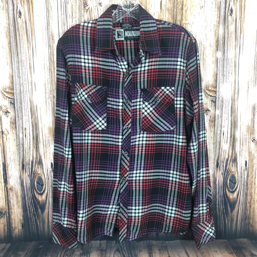 Social Collision plaid button down flannel size m